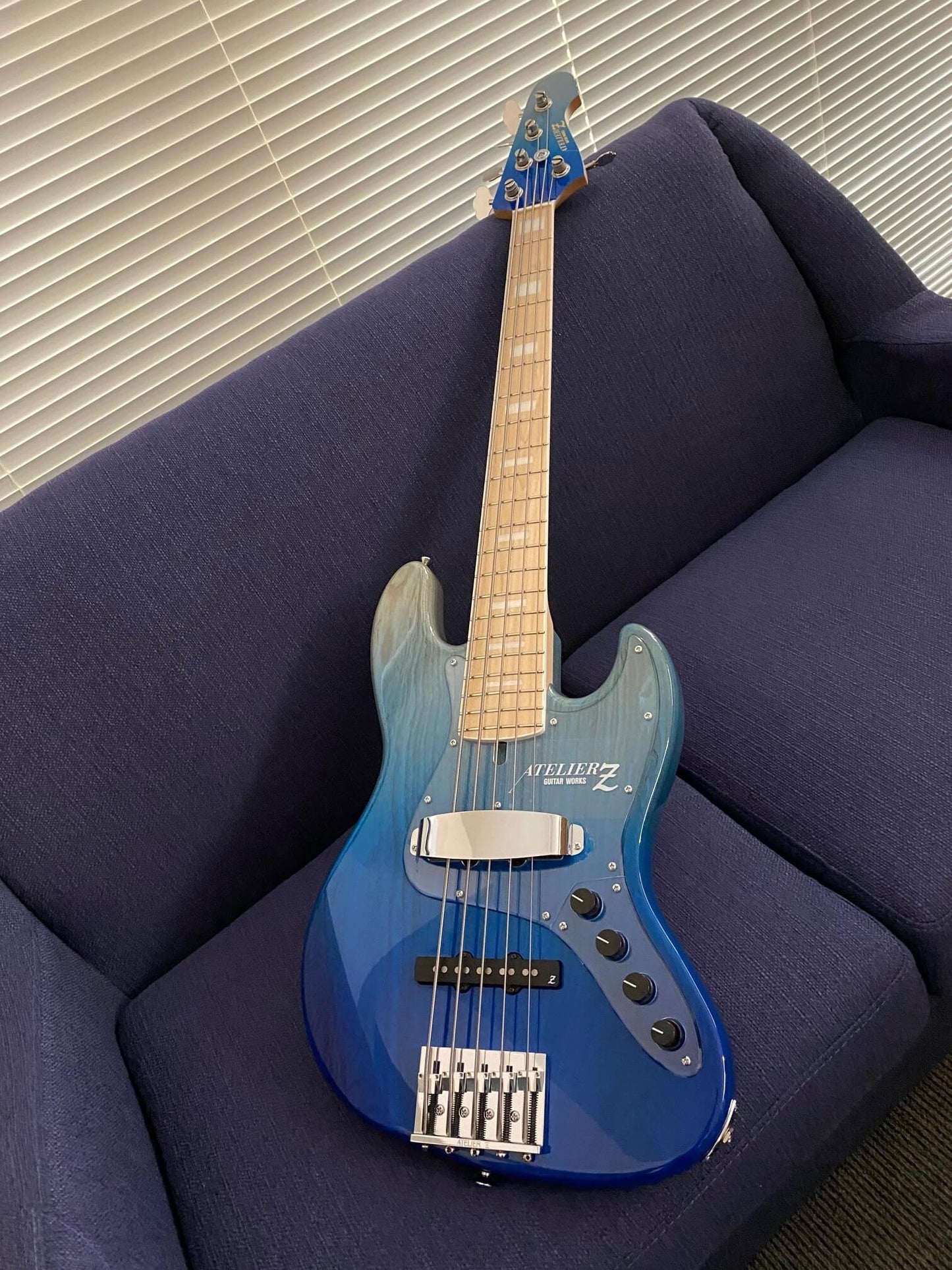 Atelier Z M265 Fade Blue NAMM Show 2025