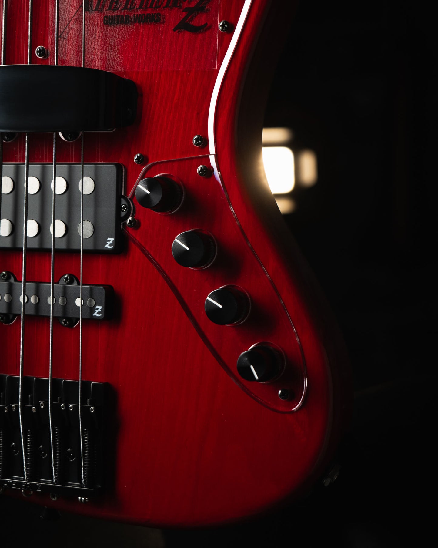 Atelier Z M265-JHJ Transparent Red 2025