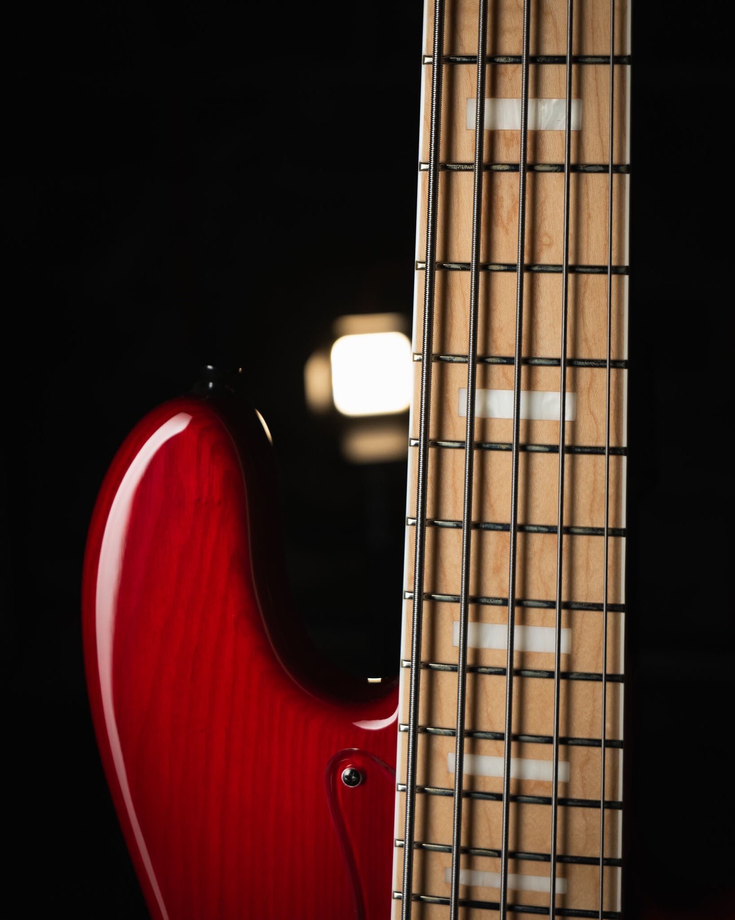 Atelier Z M265-JHJ Transparent Red 2025