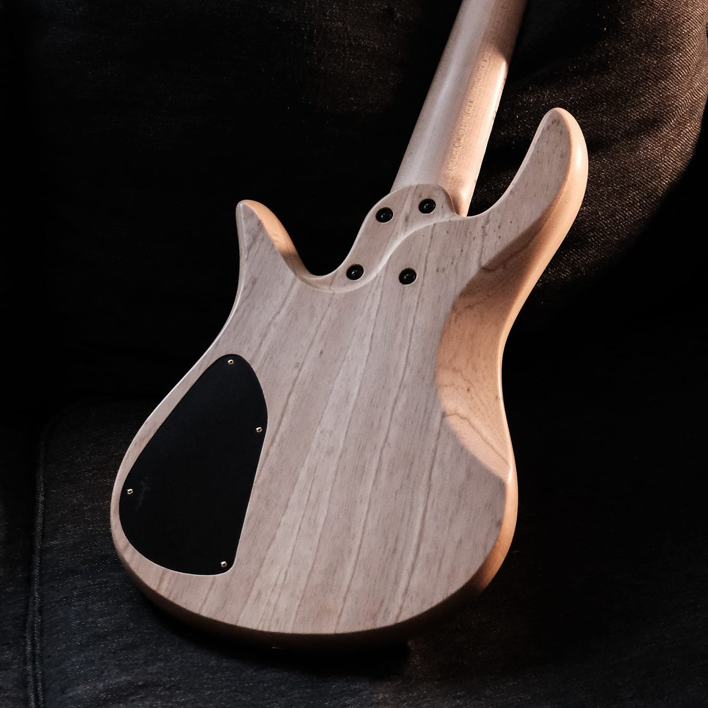 Fodera Monarch 5 Bolt-On Poplar Burl 2021 (8.6 lb)