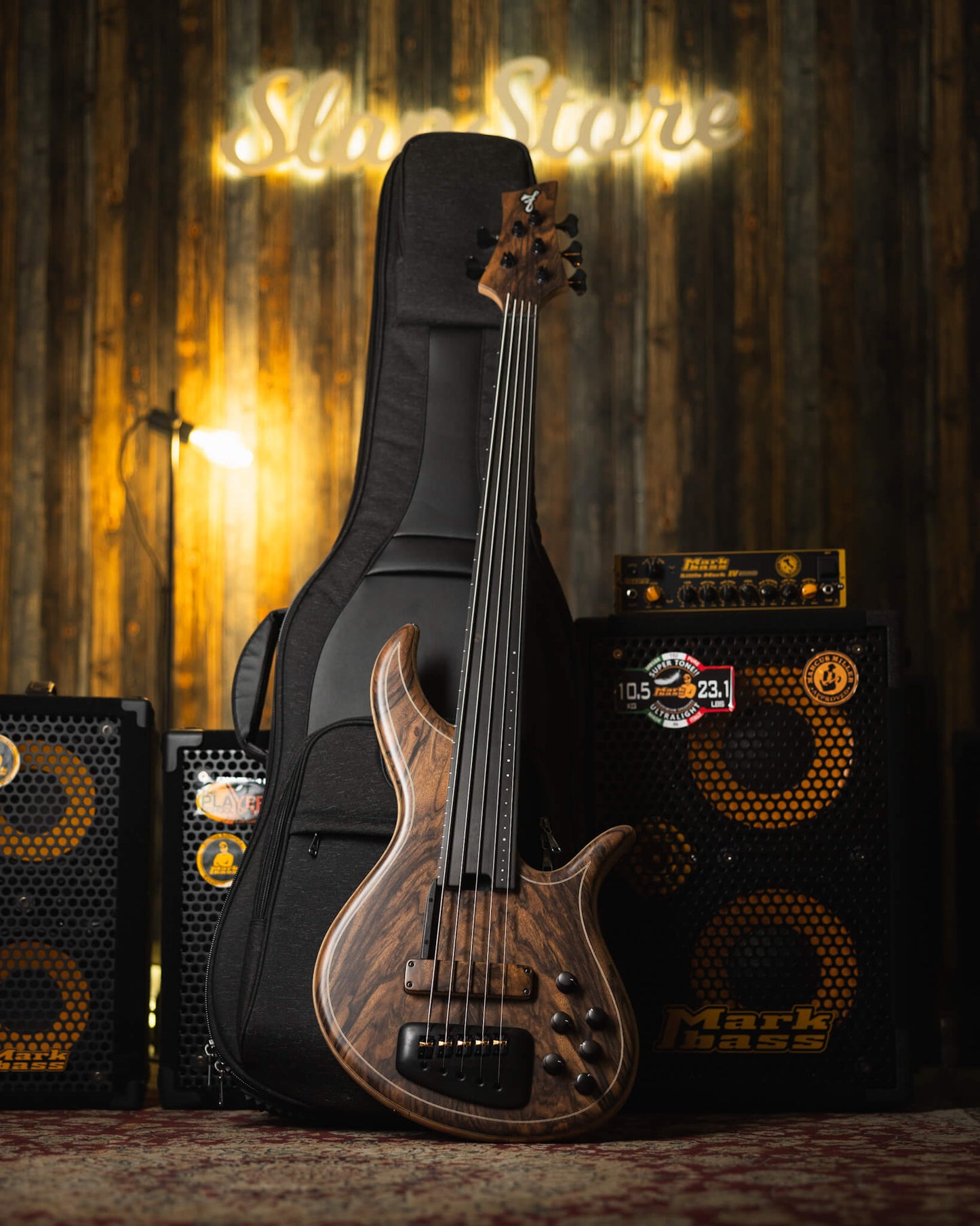 F Bass AC5 Classic Crotch Walnut 2025 (end-2025)