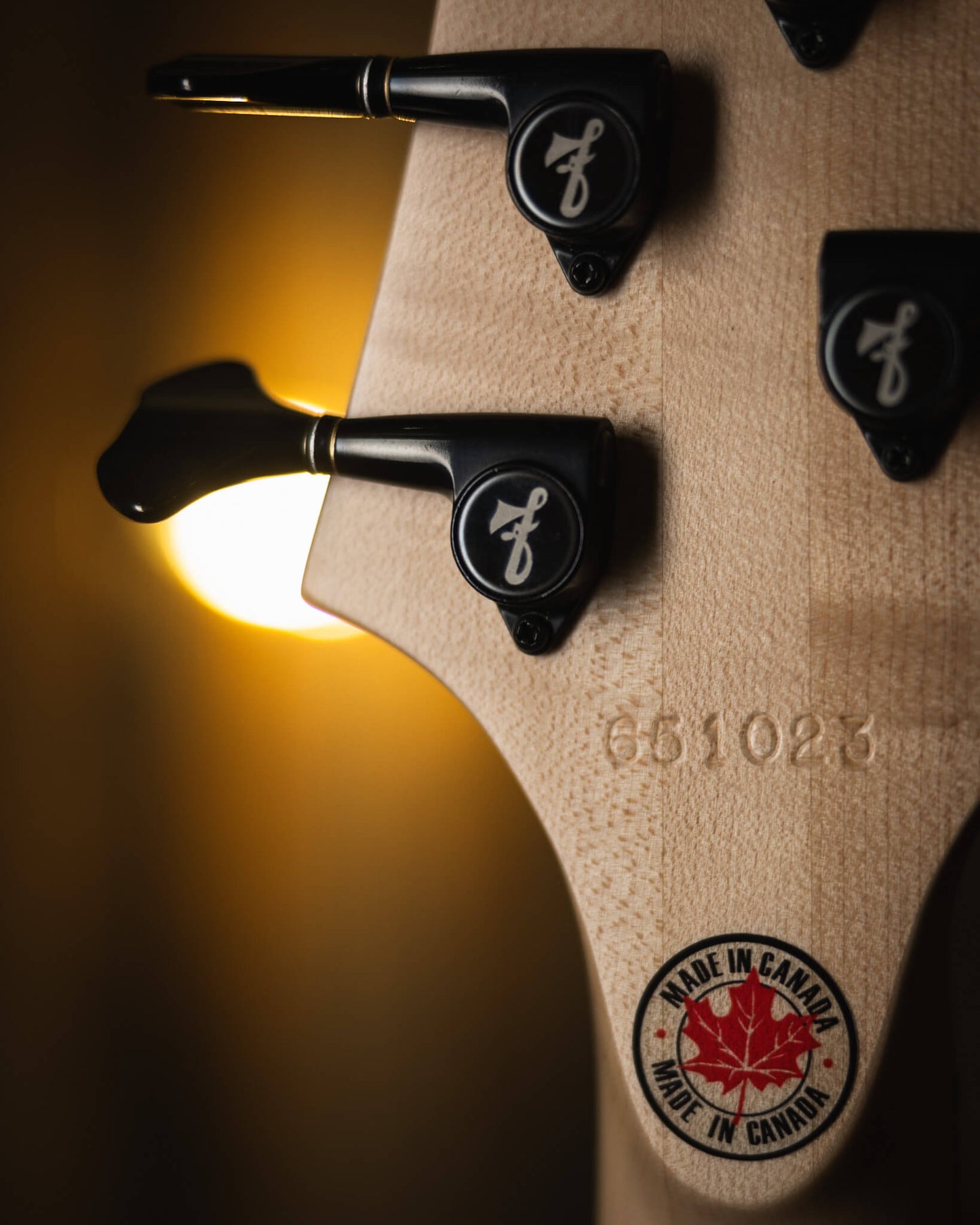 F Bass AC5 Classic Crotch Walnut 2025 (end-2025)