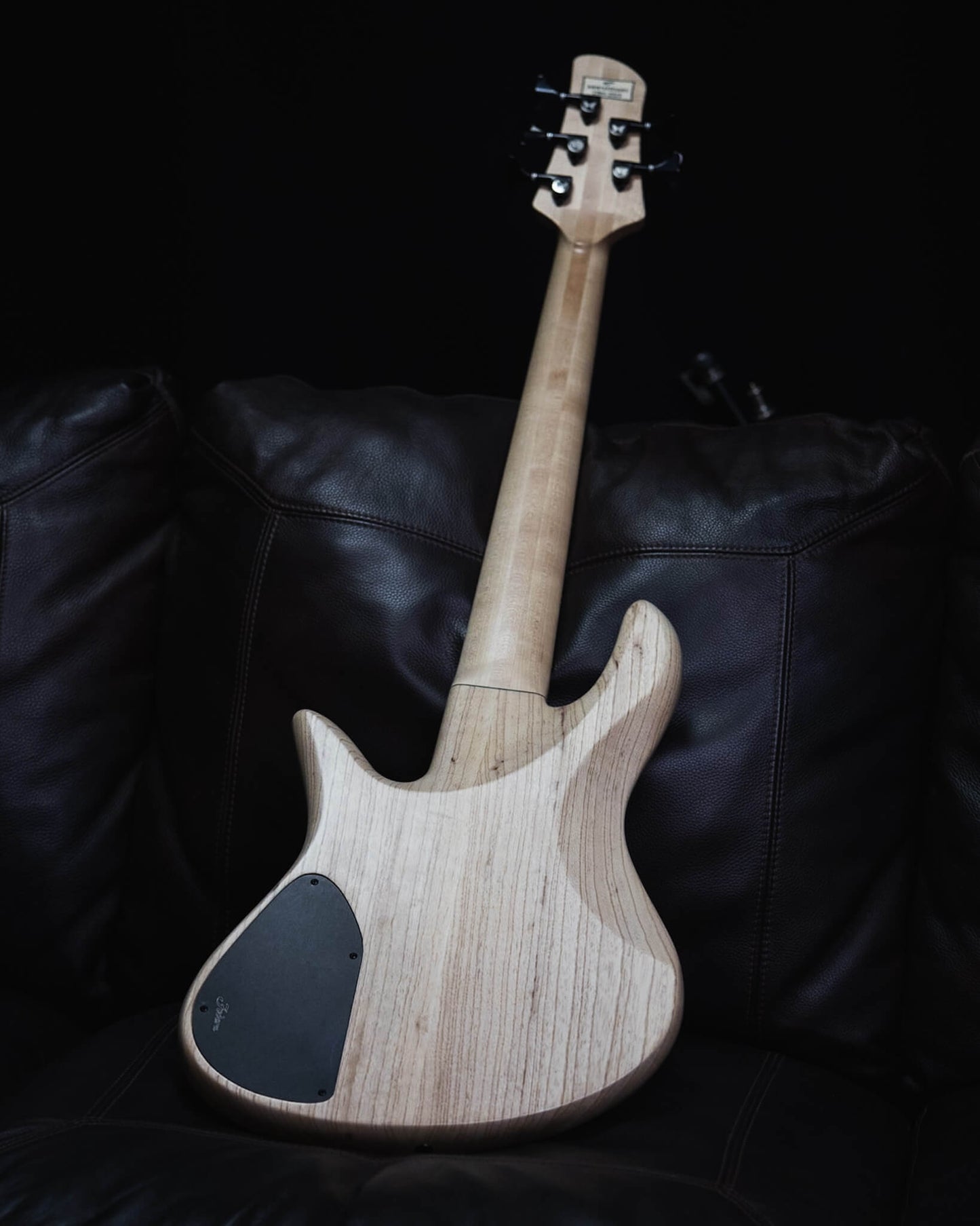 Fodera Emperor 5 Deluxe Japanese Maple 40th Anniversary (early-2024)