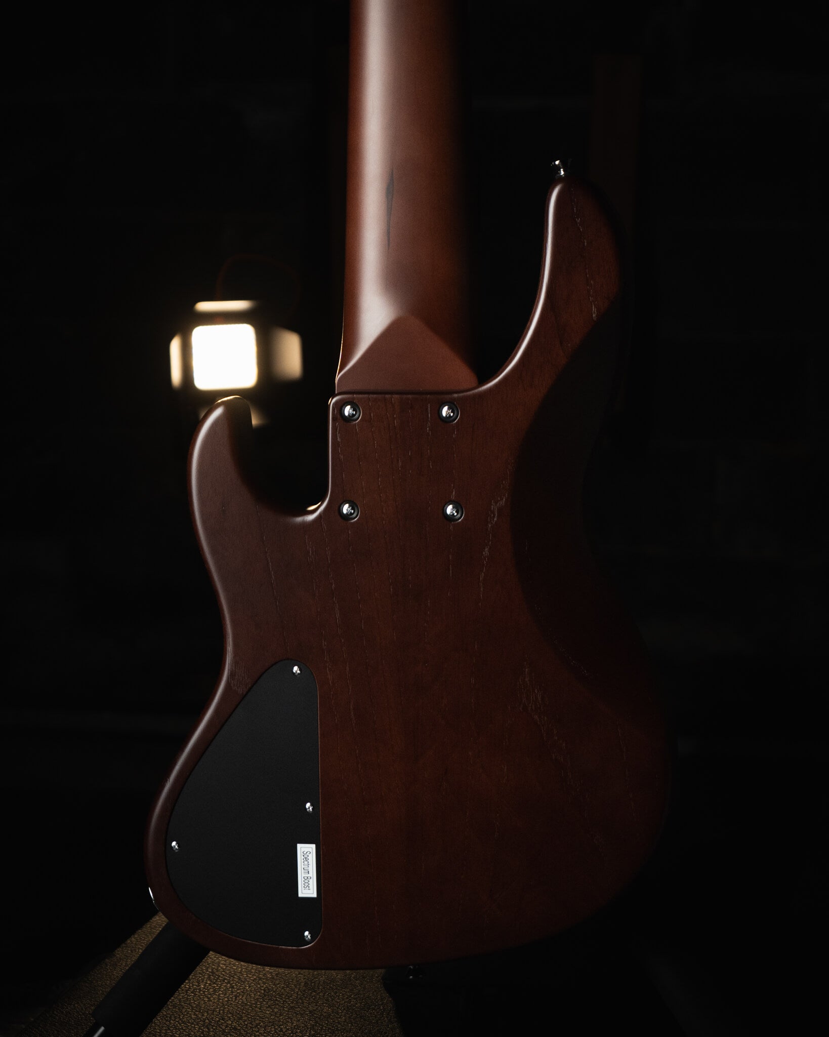 Atelier Z Beta6 ALL Walnut 2025 – SlapStore