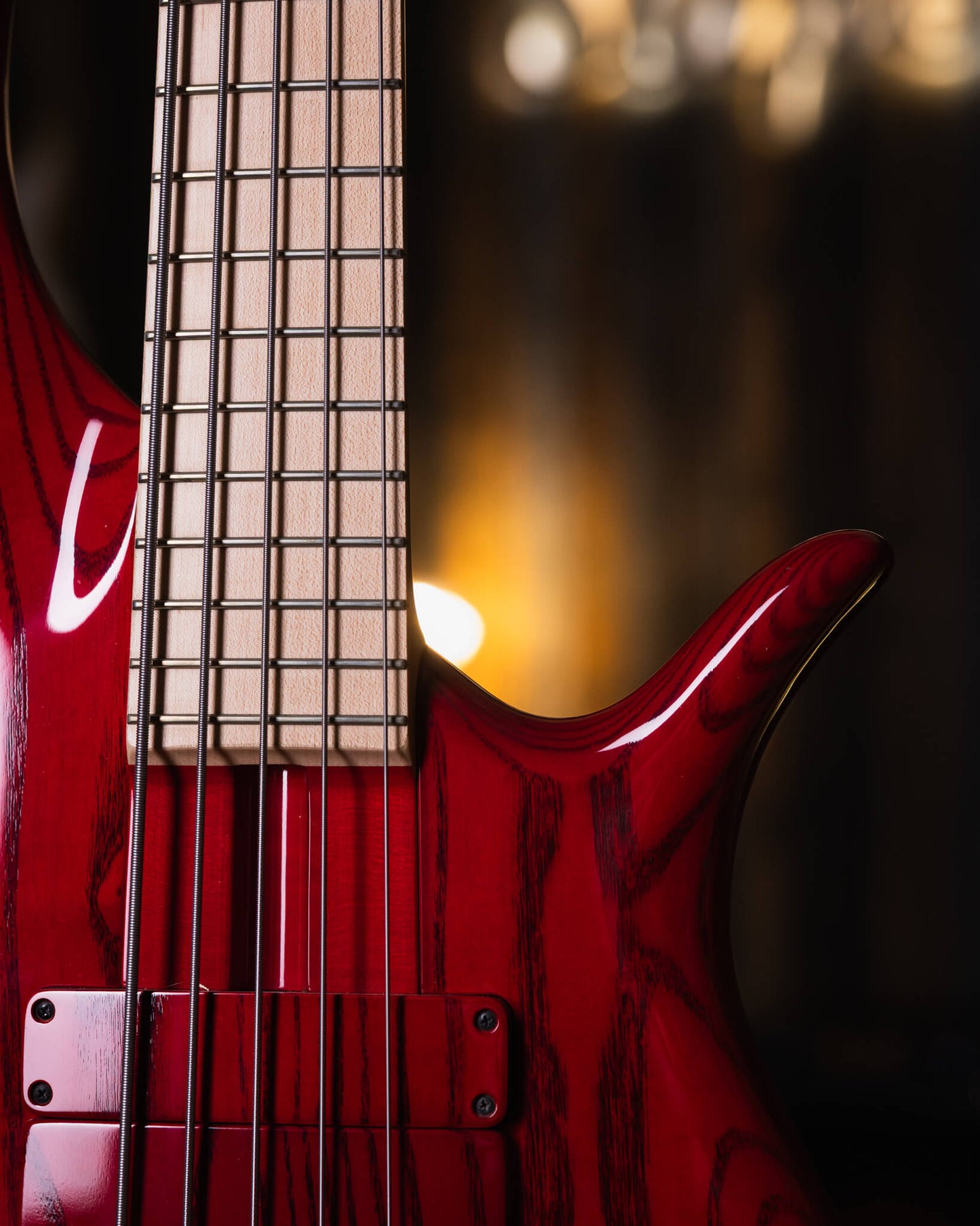 F Bass BN5 Transparent Red 2020