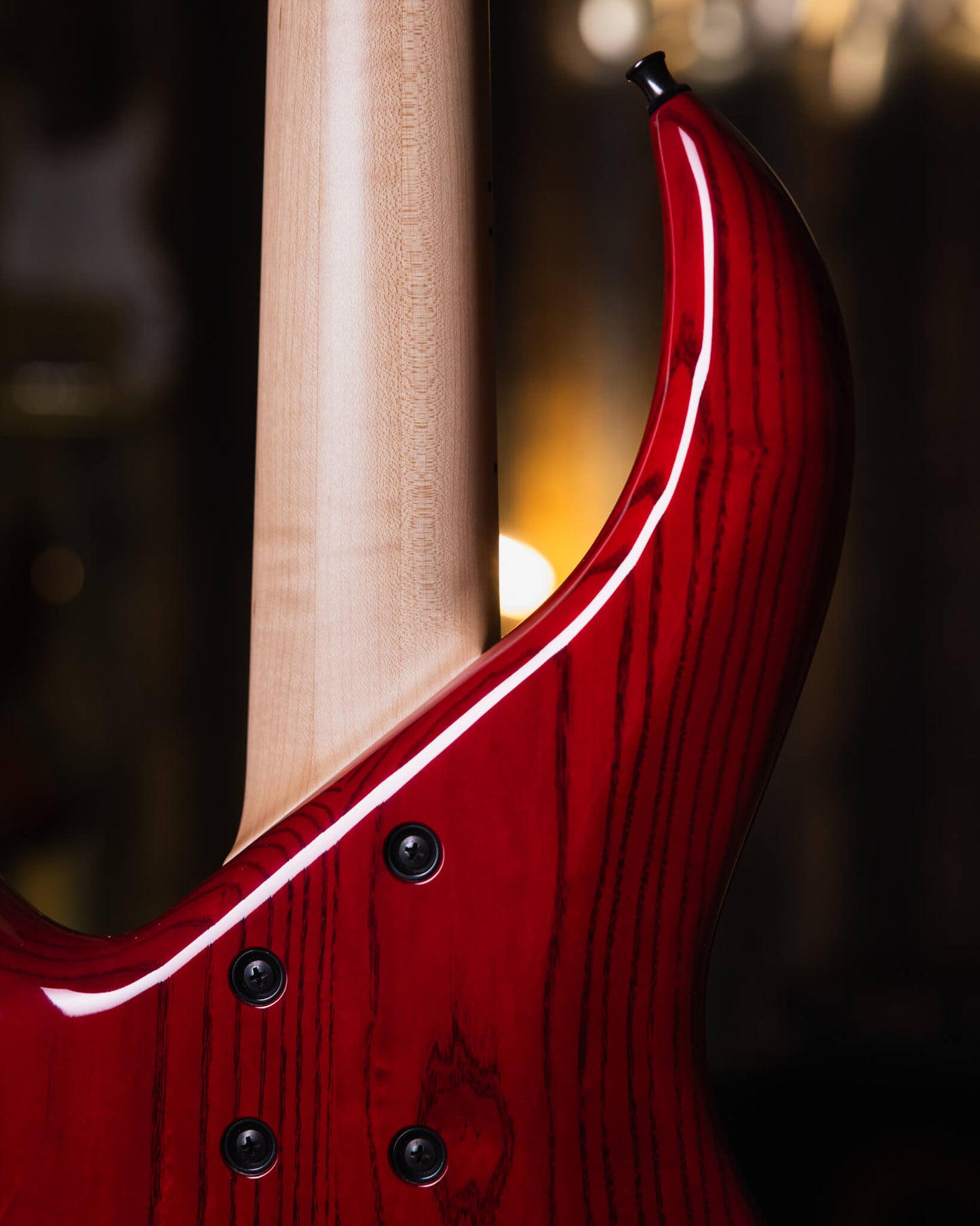 F Bass BN5 Transparent Red 2020