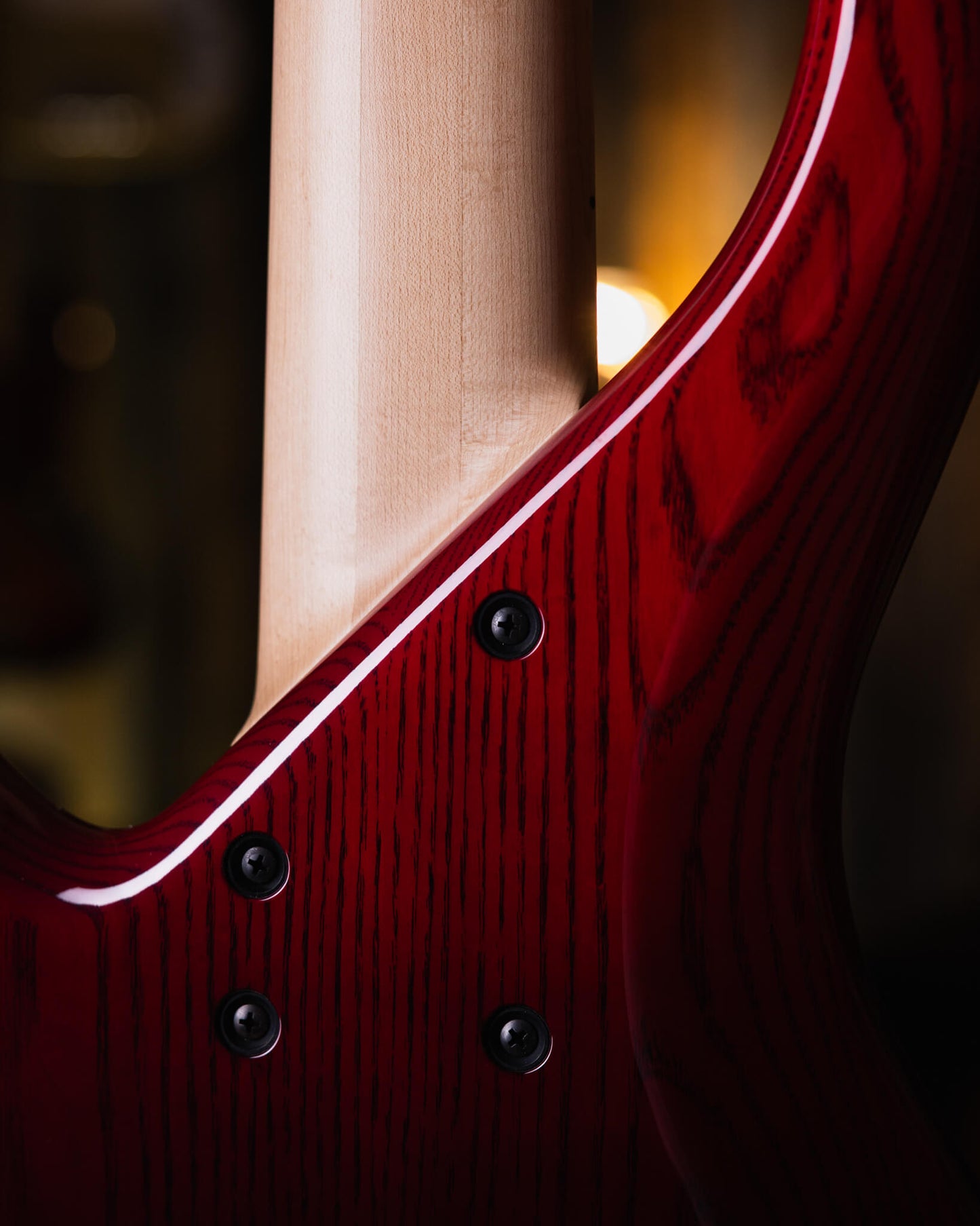 F Bass BN6 Trans Red Fade 2023