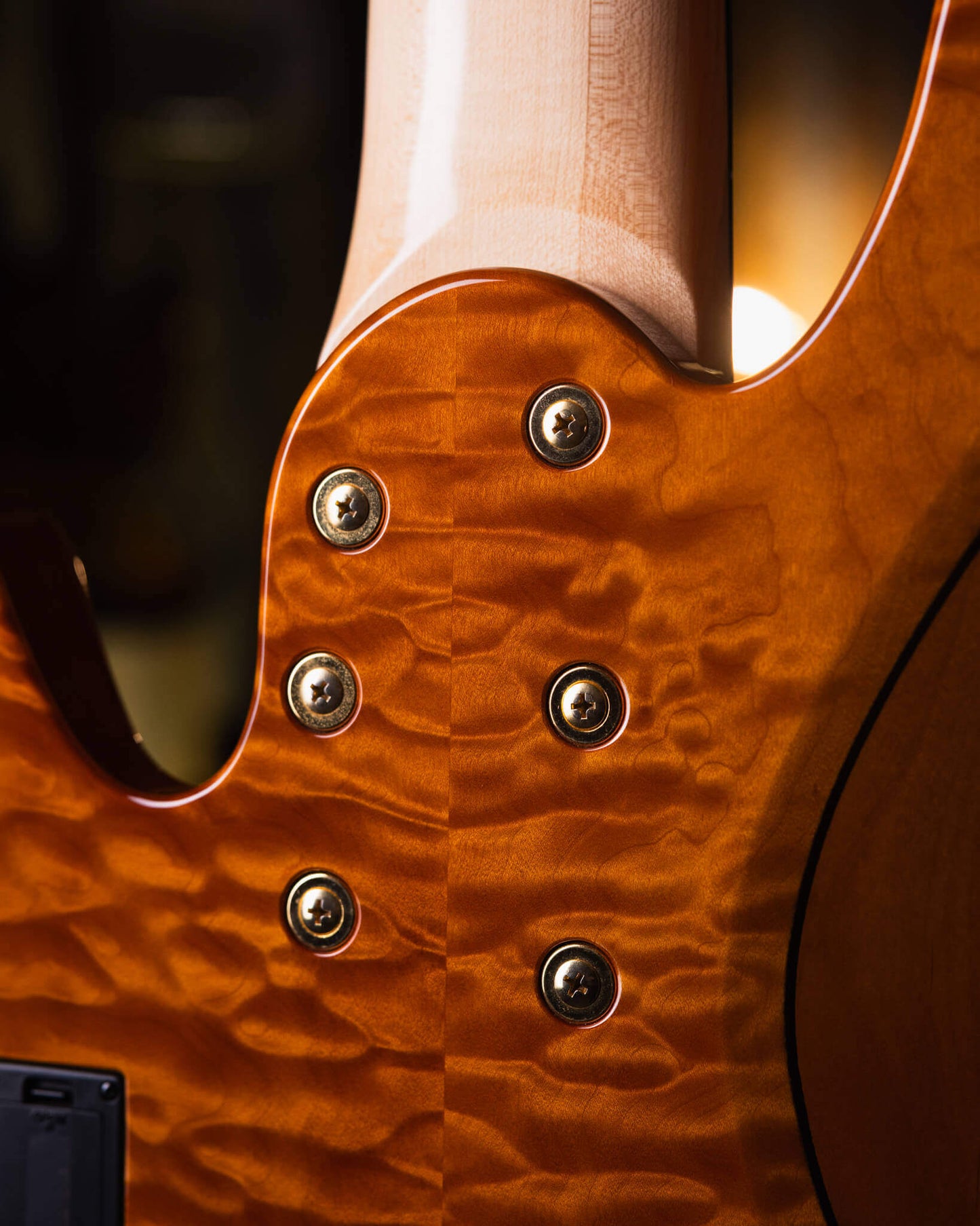 Yamaha TRBJP2 John Patitucci Signature Amber 20XX