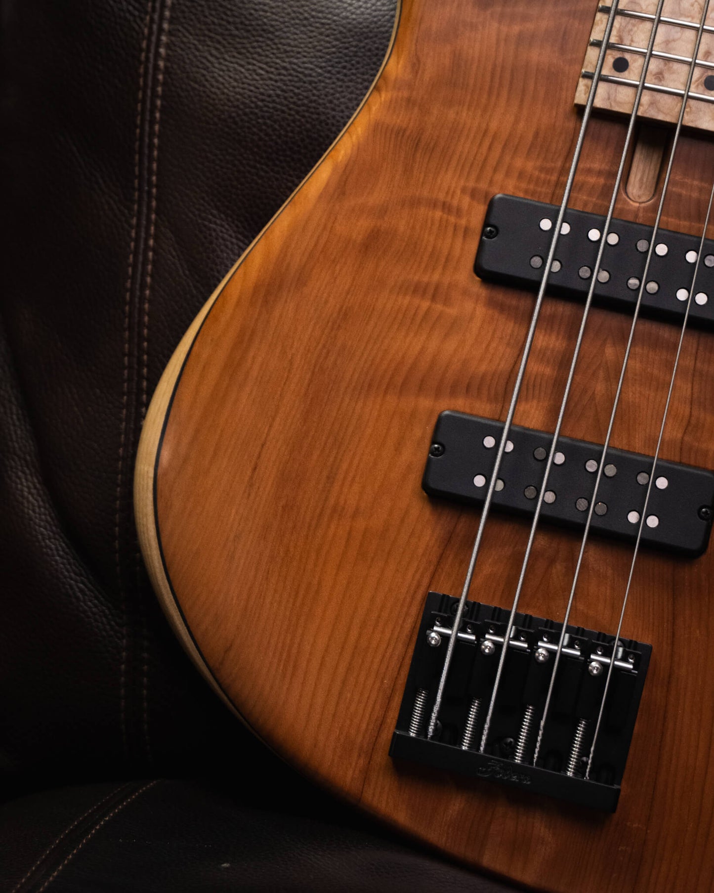 Fodera Emperor 4 Standard Special Figured Redwood 2025