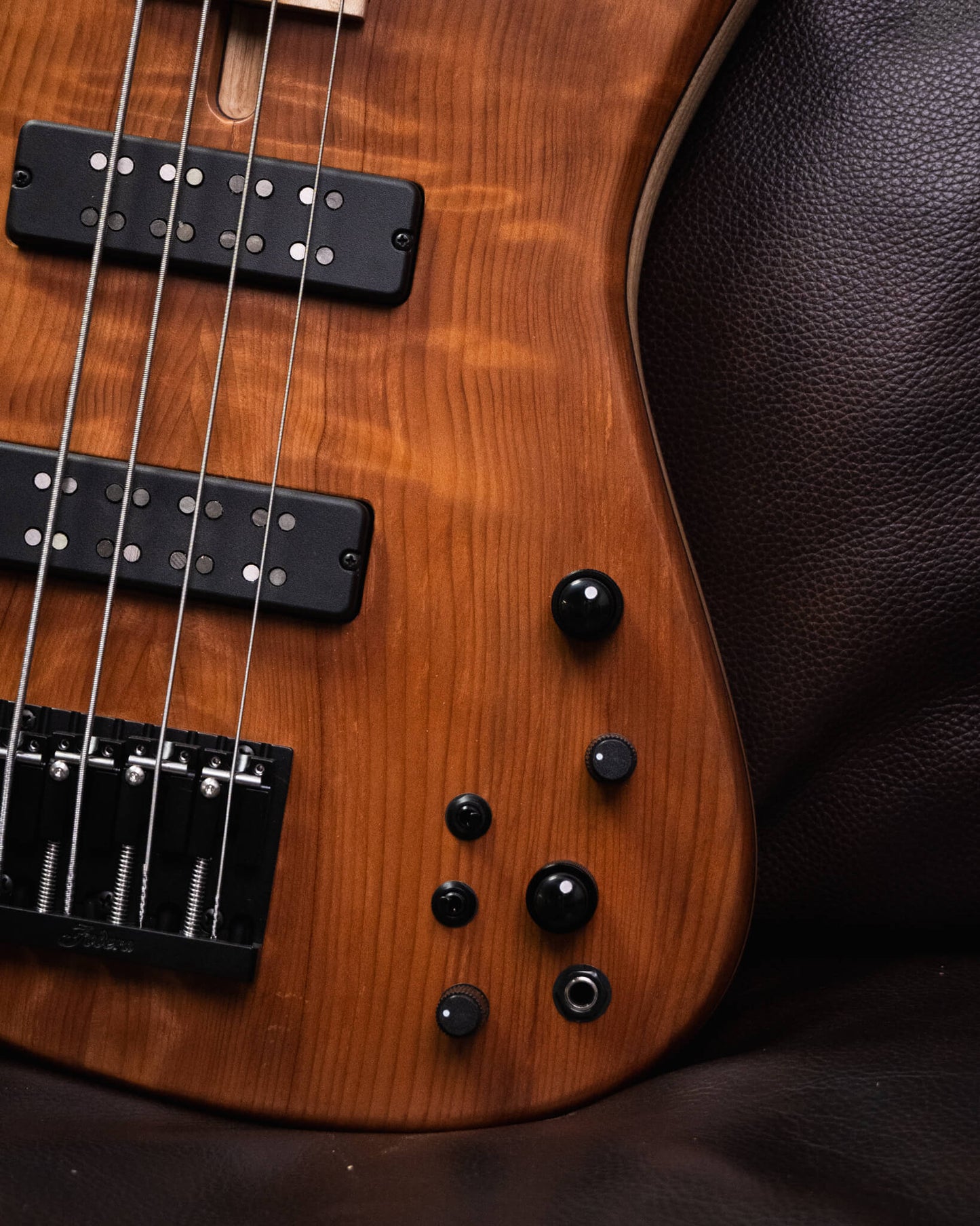 Fodera Emperor 4 Standard Special Figured Redwood 2025