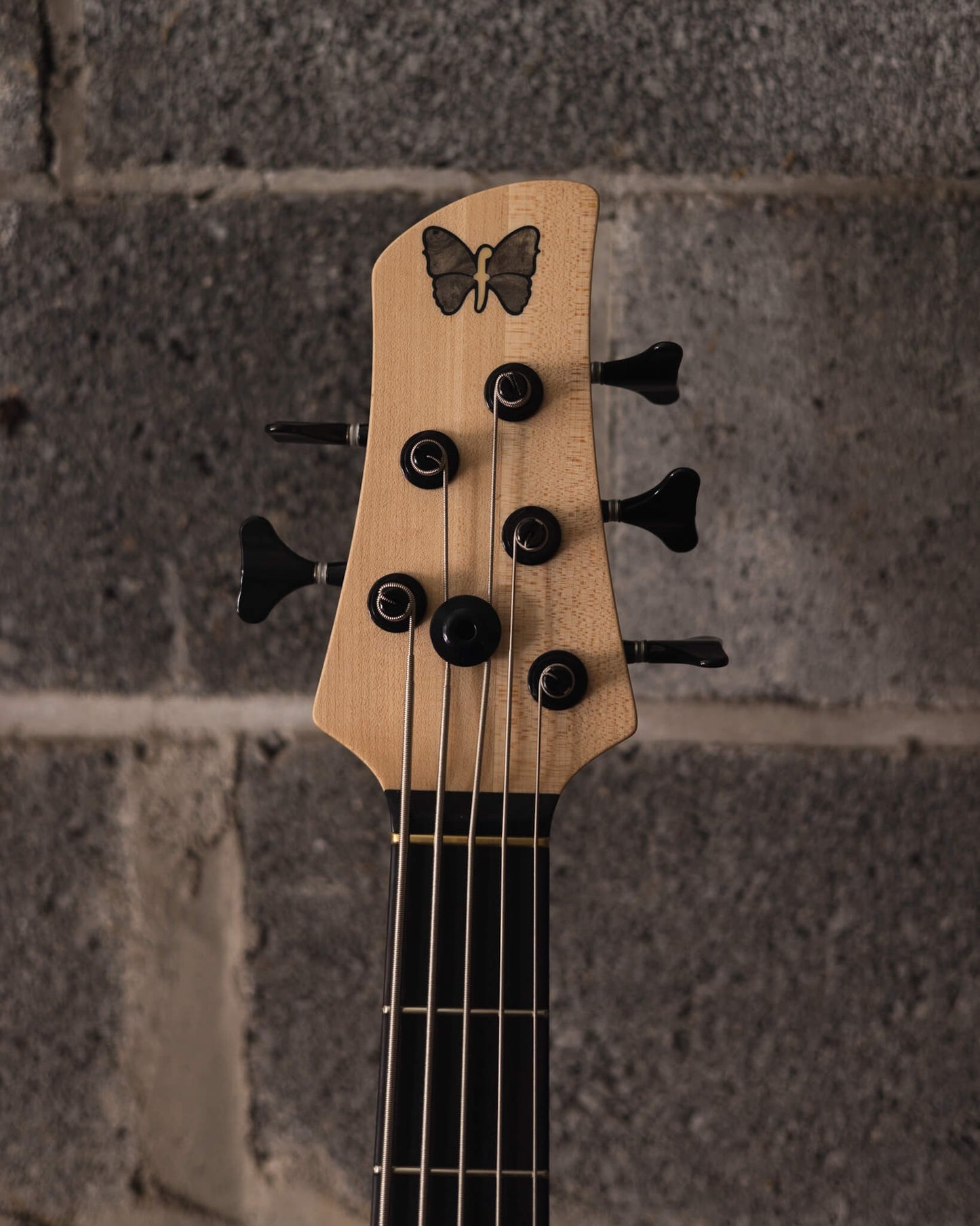 Fodera Emperor 5 Standard Special Buckeye Burl Butterfly (End-2024)
