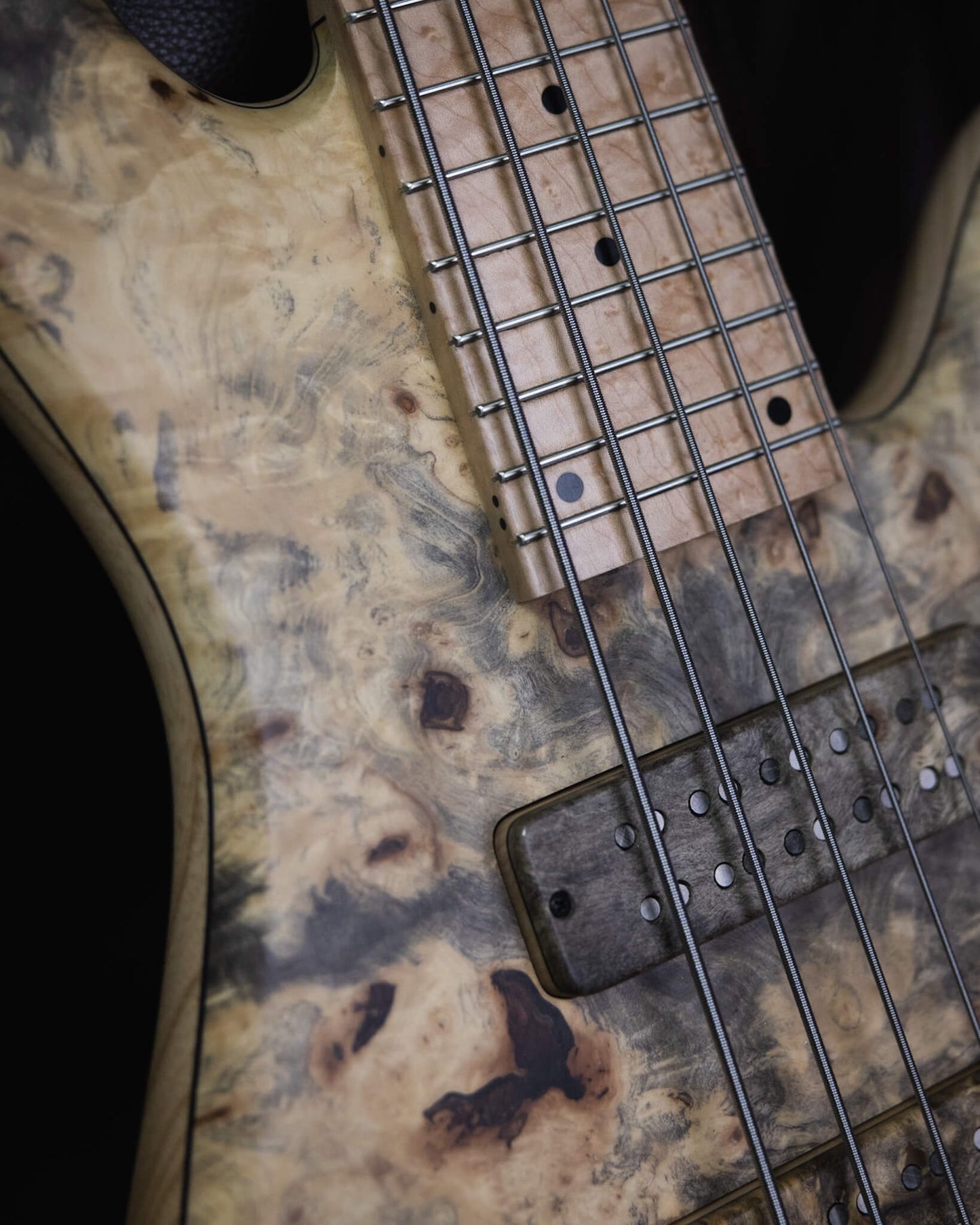 Fodera Emperor 5 Deluxe Buckeye Burl 2024 (early-2024)