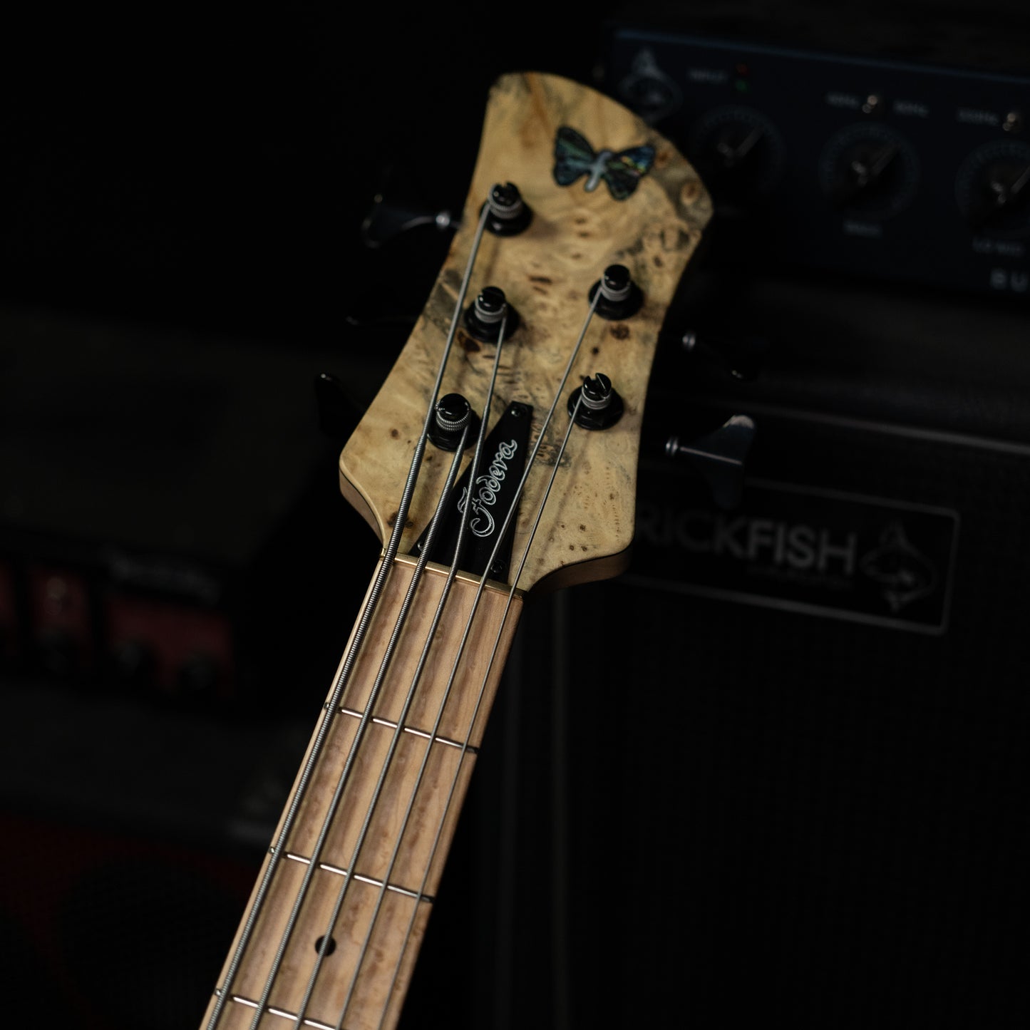 [Pre-Order] Fodera Emperor 5 Deluxe Buckeye Burl 2023 (ETA October 2023)