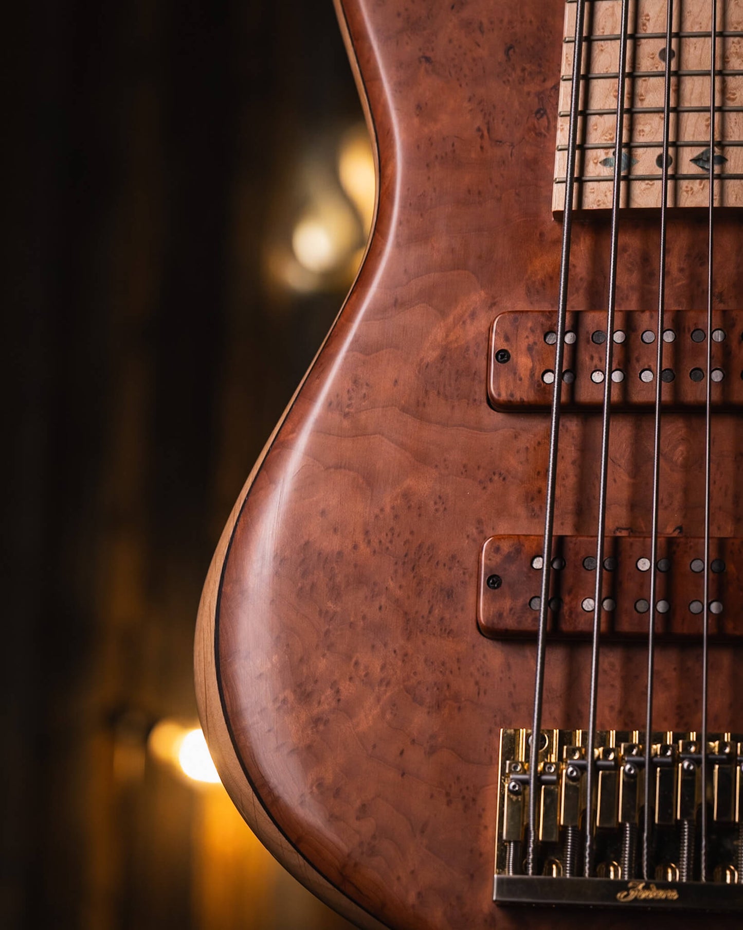 Fodera Emperor 5 Deluxe Redwood Burl 2024