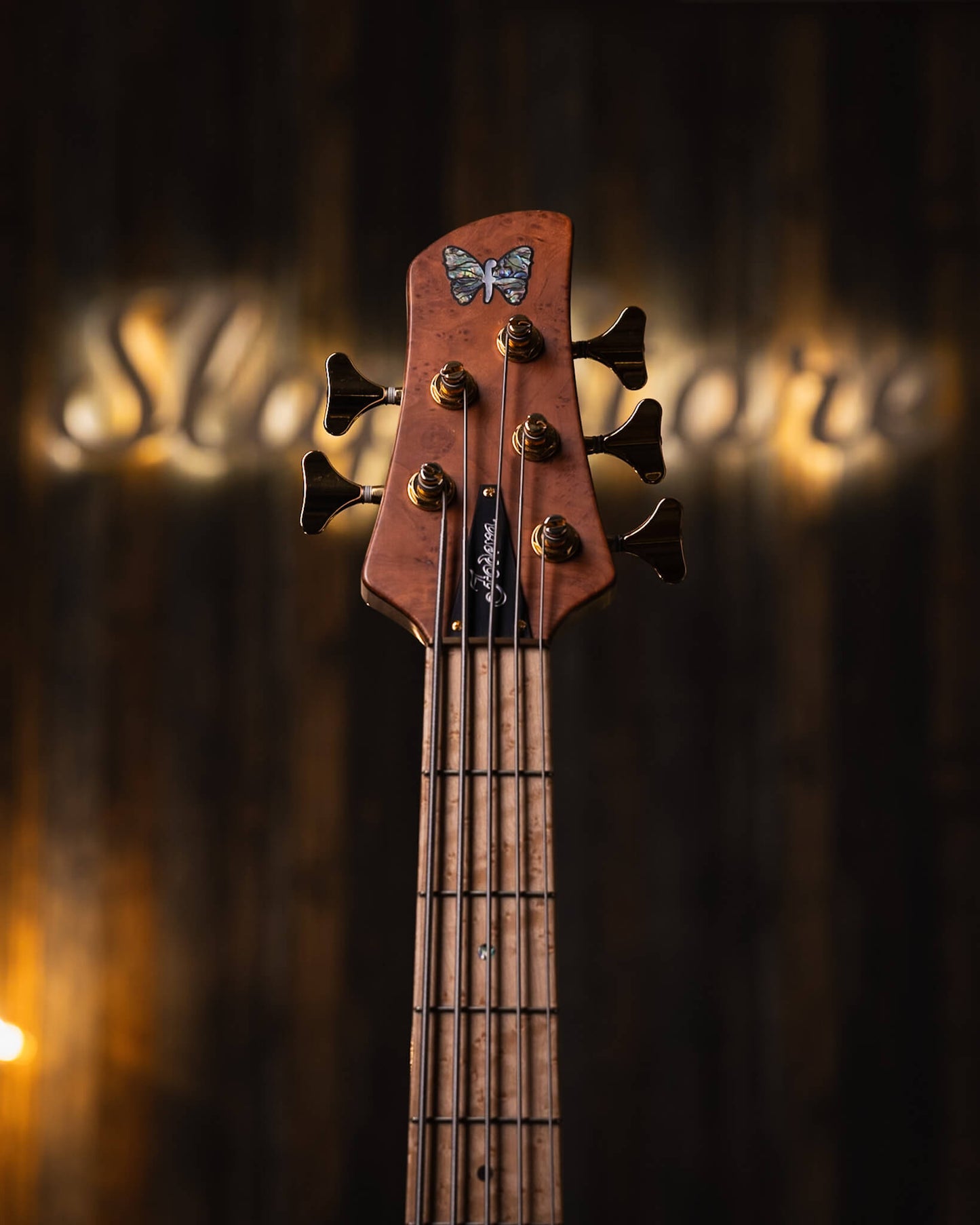 Fodera Emperor 5 Deluxe Redwood Burl 2024