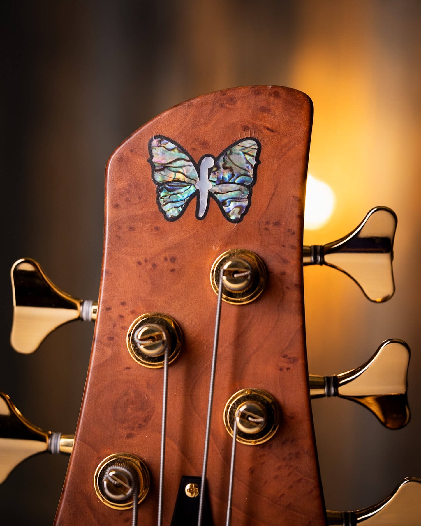 Fodera Emperor 5 Deluxe Redwood Burl 2024