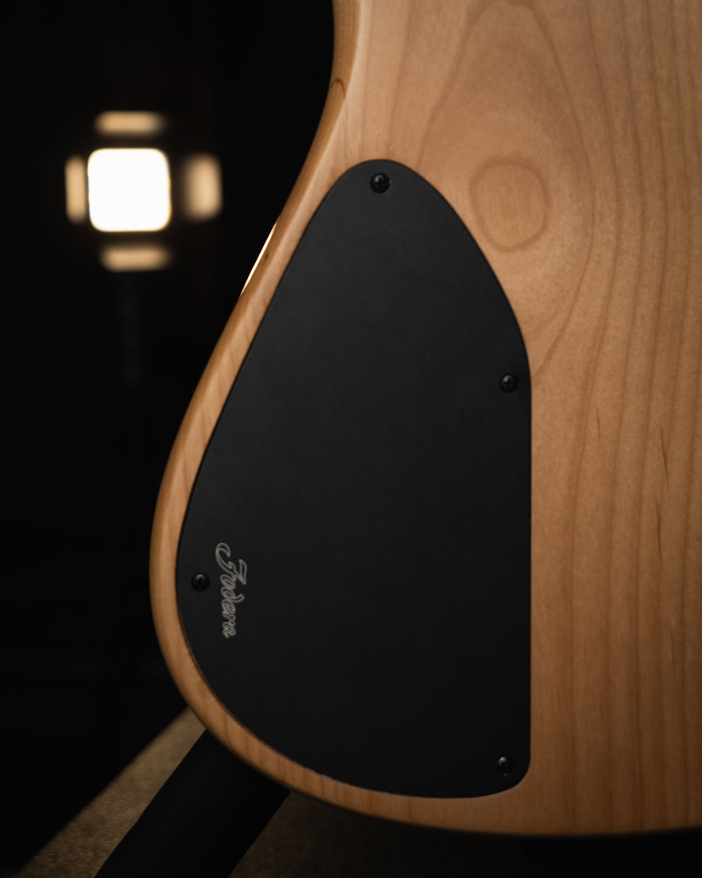 Fodera Emperor 5 Standard Special Buckeye Burl 2025