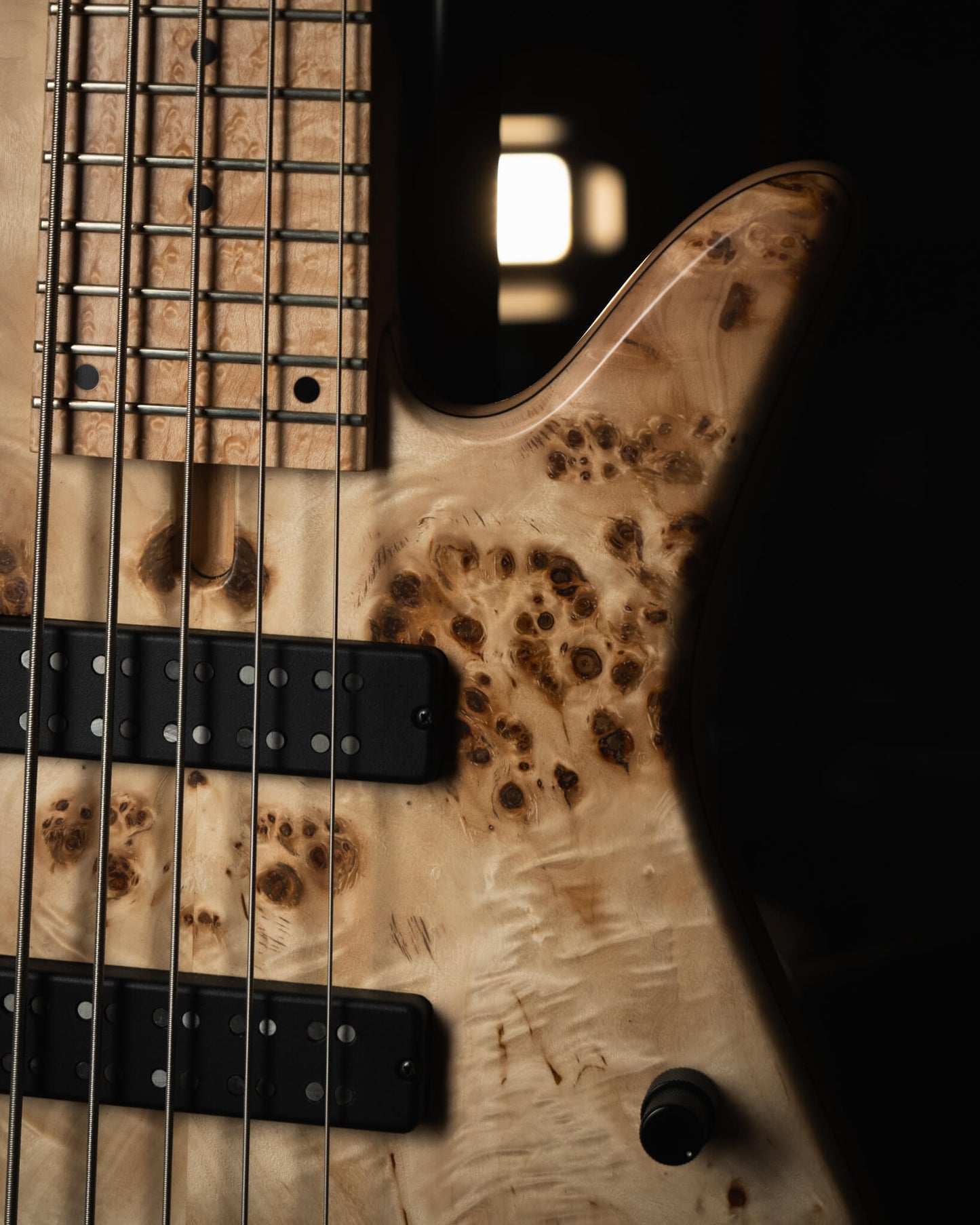 Fodera Emperor 5 Standard Special Poplar Burl 2023