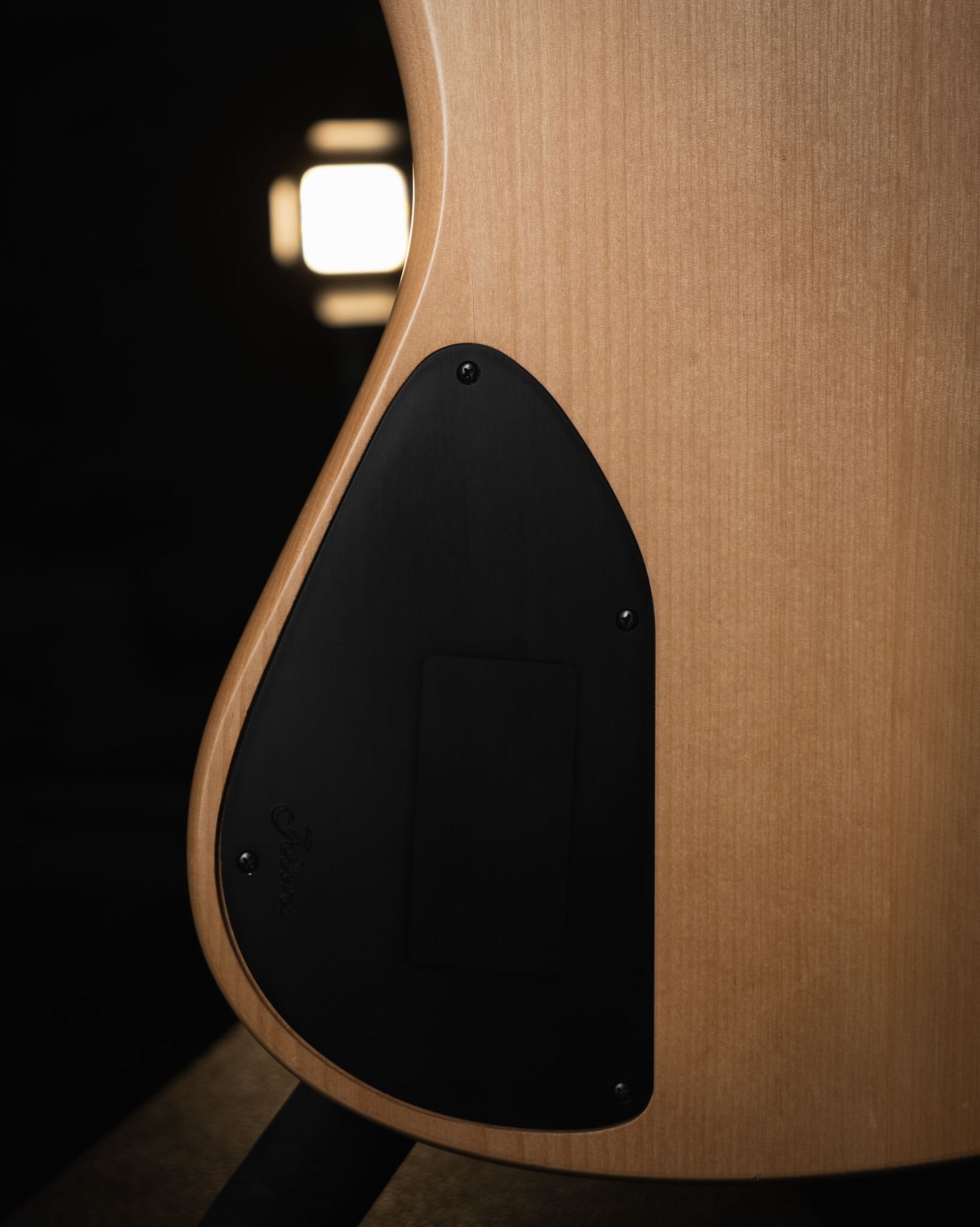 Fodera Emperor 5 Standard Special Poplar Burl 2023