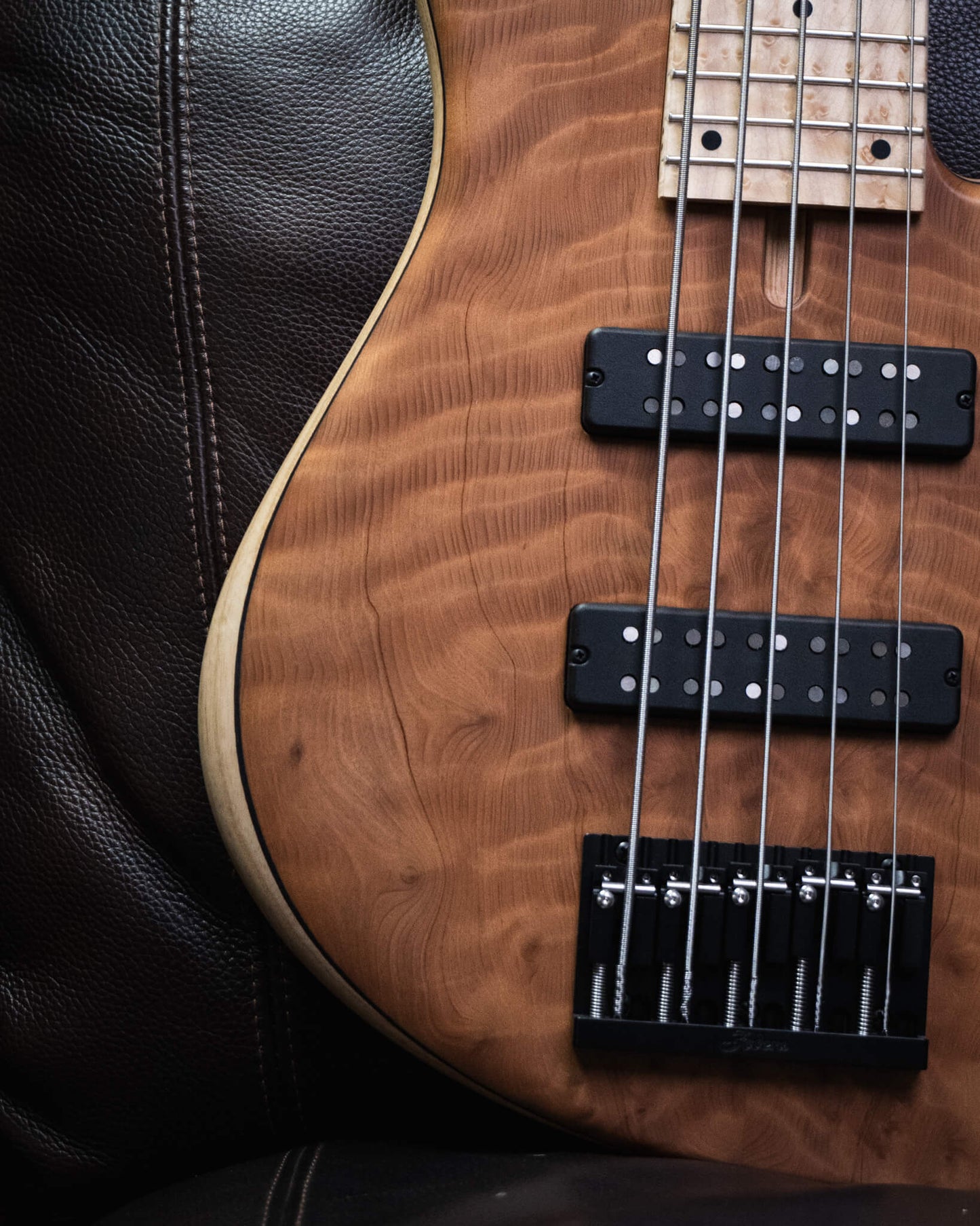 Fodera Emperor 5 Standard Special Quilted Redwood 2025