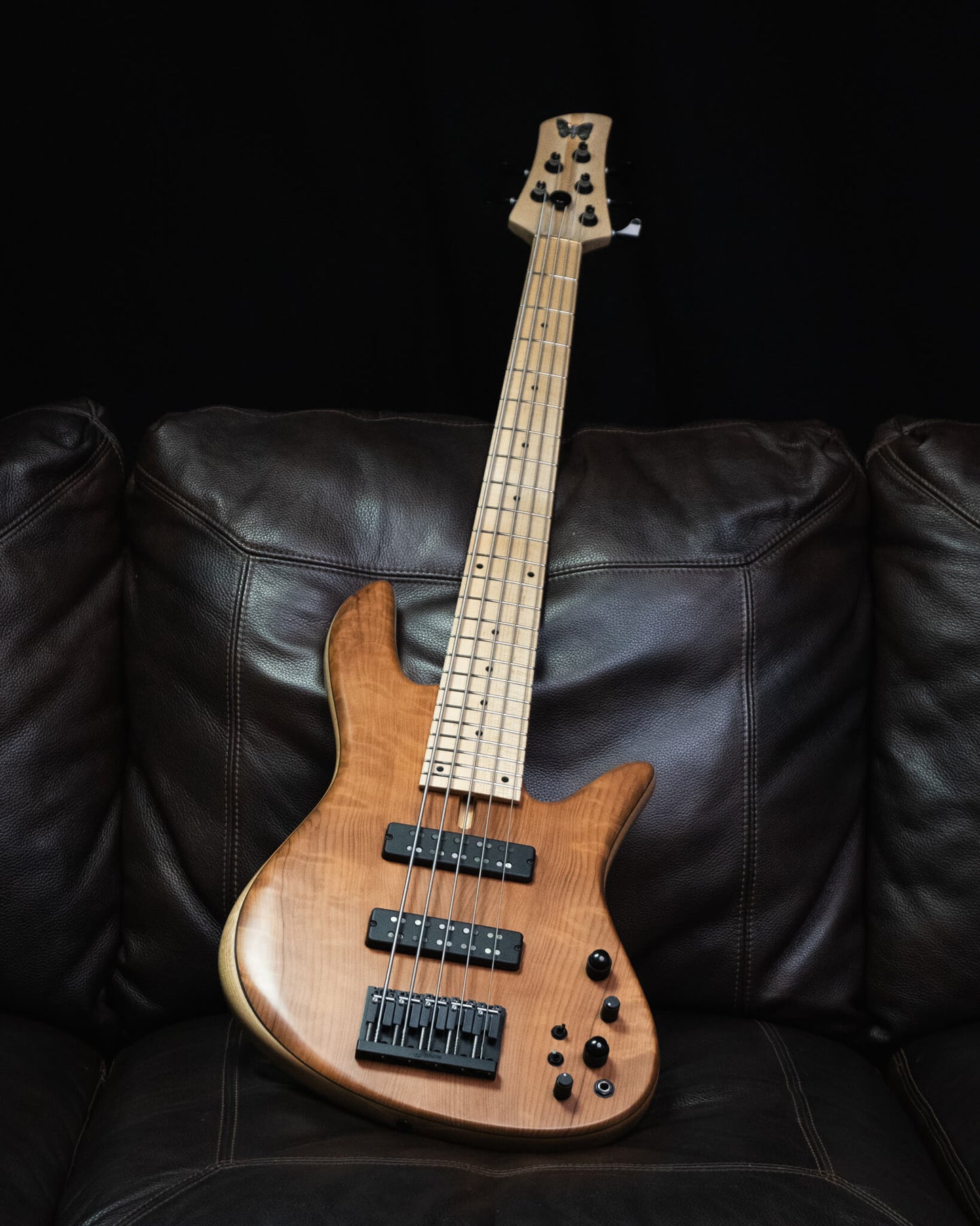 Fodera Emperor 5 Standard Special Figured Redwood 2025