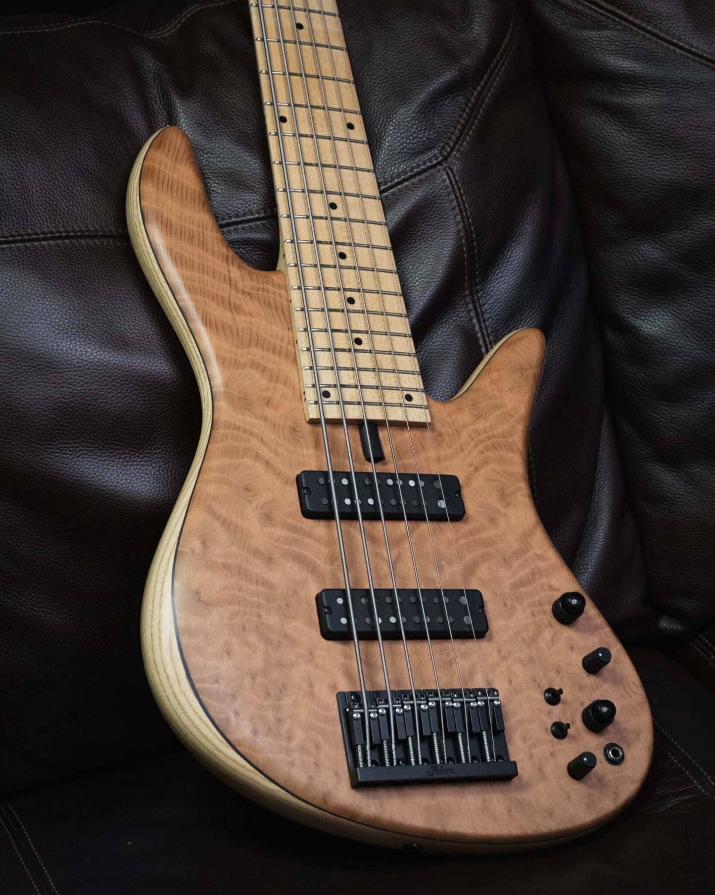 Fodera Emperor 6 Standard Special Quilted Redwood 2025