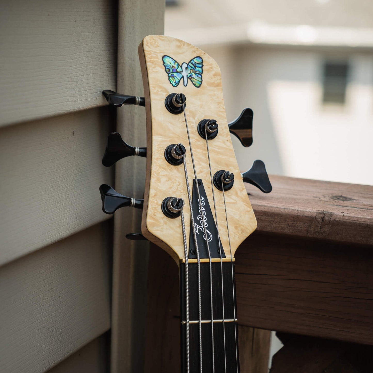 Fodera Monarch 5 Deluxe Box Elder 2021